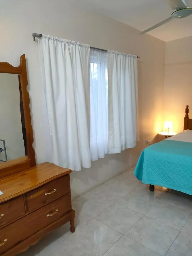 Zuri Enterprise Hotel Negril